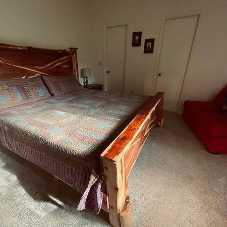 Cabin With Treehouse Views, 3 King Beds, 4 Bunks, And Large Hot Tub! Gatlinburg Eksteriør billede